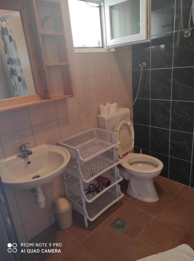 Sandra Vir Dış mekan fotoğraf
