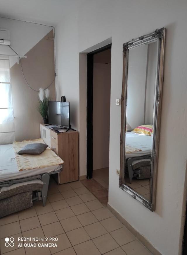 Sandra Vir Dış mekan fotoğraf